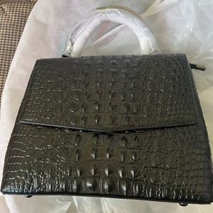 Black Embossed Crocodile Pattern Genuine Leather Tote Bag